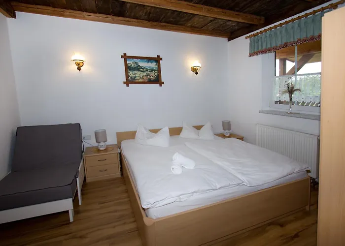 Apartament Ferienpension Kuehner Romhild